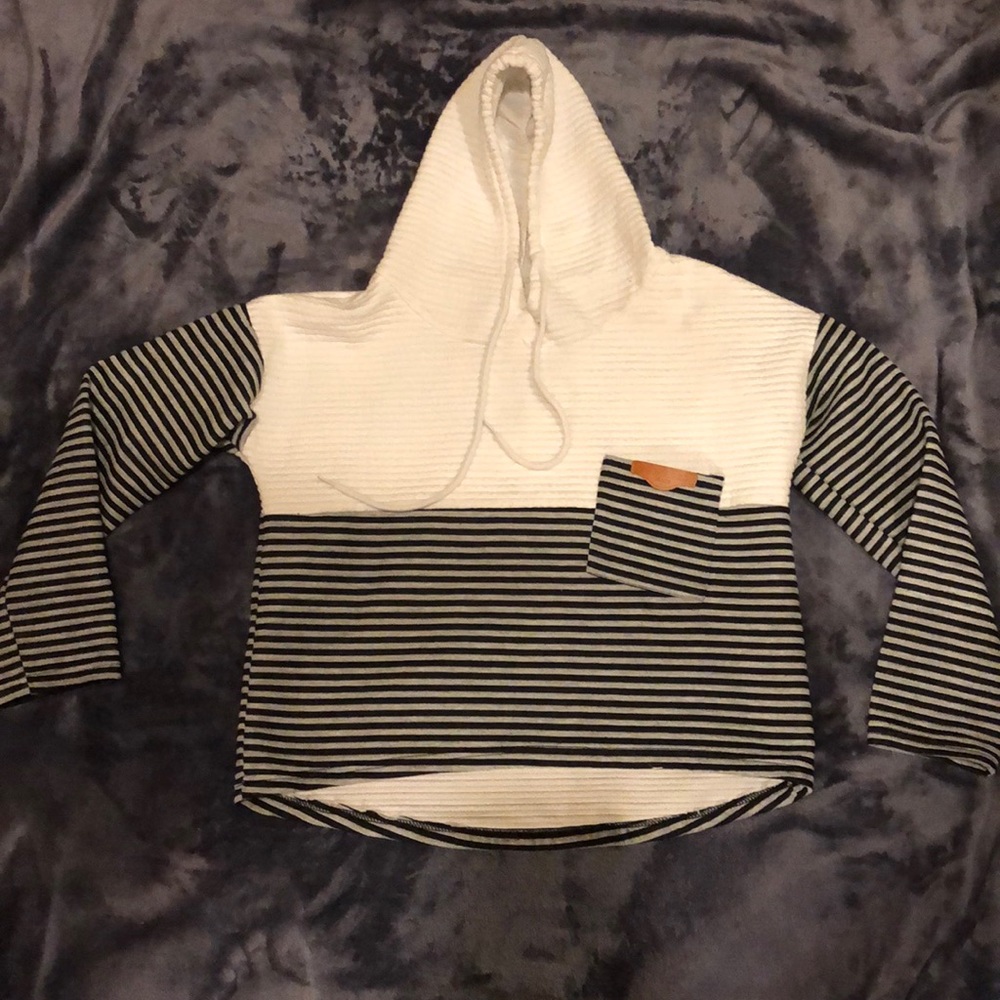 Black and white striped cropped hoodie